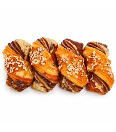 شیرینی خشک چندلایه کنجدی