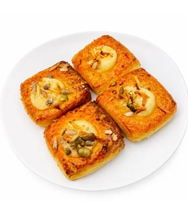 شیرینی خشک تزئینی با مغز