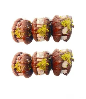 شیرینی لطیفه نارگیلی کاکائویی با پودر پسته