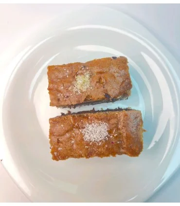 کیک اسفنجی ساده با پودر ناگیل