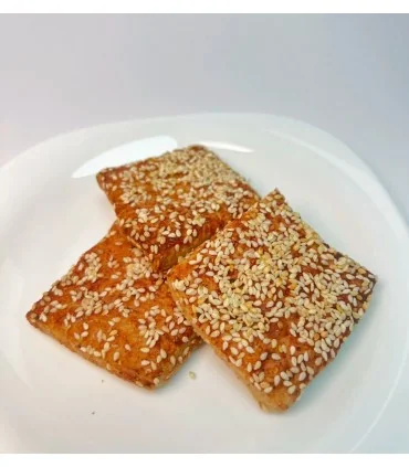 نان قندی کنجدی