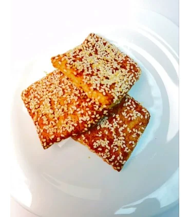 نان قندی کنجدی