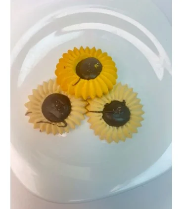 شیرینی کاکائویی مدل گل