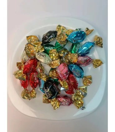 شکلات تافی مغز دار