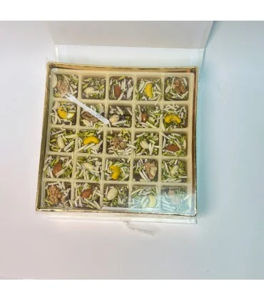 حلوا مسقطی مغزدار عادلی